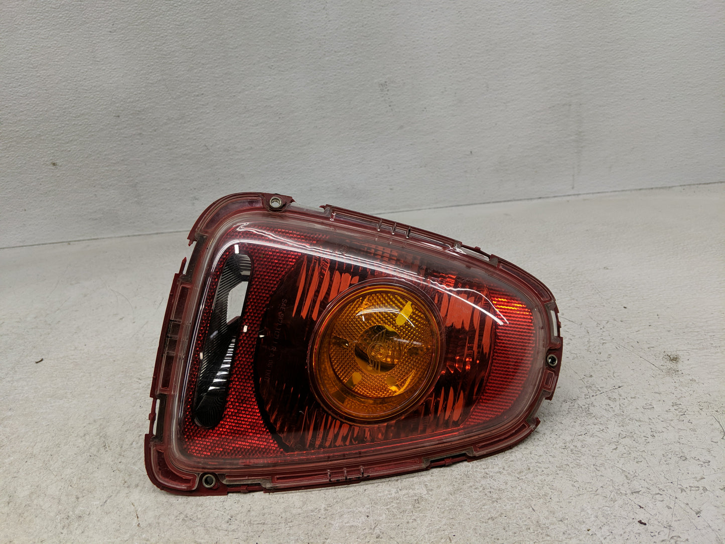 2010 Mini Cooper Tail Light Assembly Driver Left OEM P/N:2753625 2751307, 2757011, 2787009 Fits OEM Used Auto Parts - Oemuse