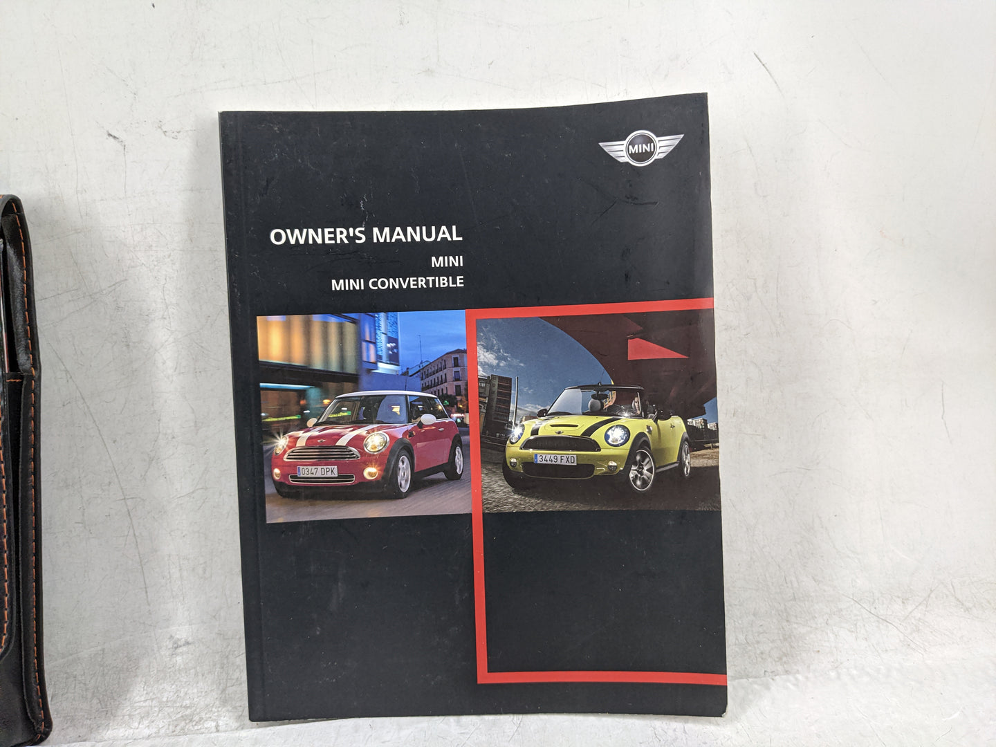 2010 Mini Cooper Owners Manual Book Guide P/N:01412601570 OEM Used Auto Parts - Oemusedautoparts1.com