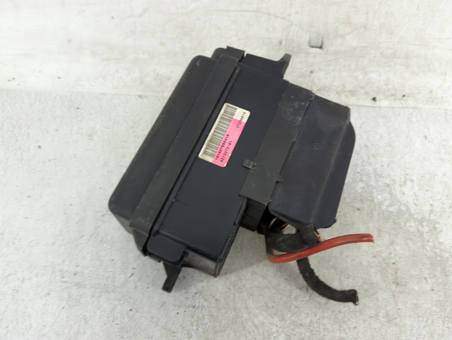 2010-2011 Mini Cooper Fusebox Fuse Box Panel Relay Module P/N:9213372-01 Fits Fits 2010 2011 OEM Used Auto Parts - Oemusedau