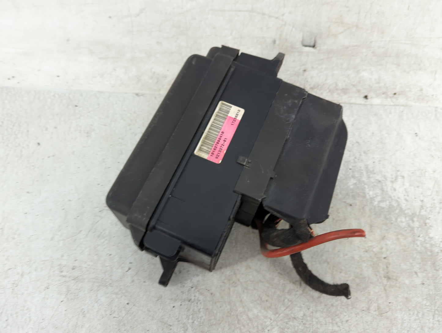 2010-2011 Mini Cooper Fusebox Fuse Box Panel Relay Module P/N:9213372-01 Fits Fits 2010 2011 OEM Used Auto Parts - Oemusedau