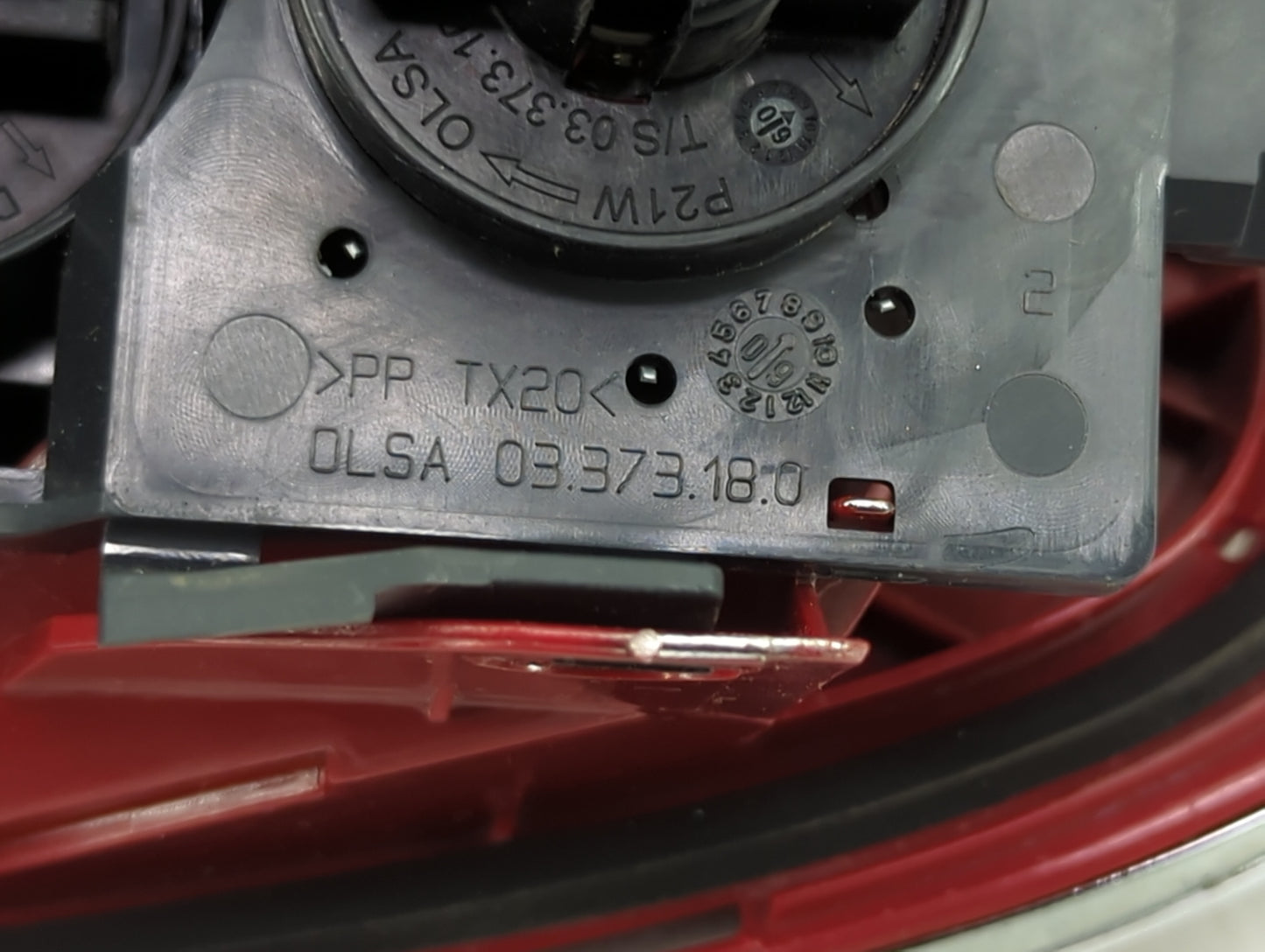 2010 Mini Cooper Tail Light Assembly Driver Left OEM P/N:2757009 Fits OEM Used Auto Parts - Oemusedautoparts1.com