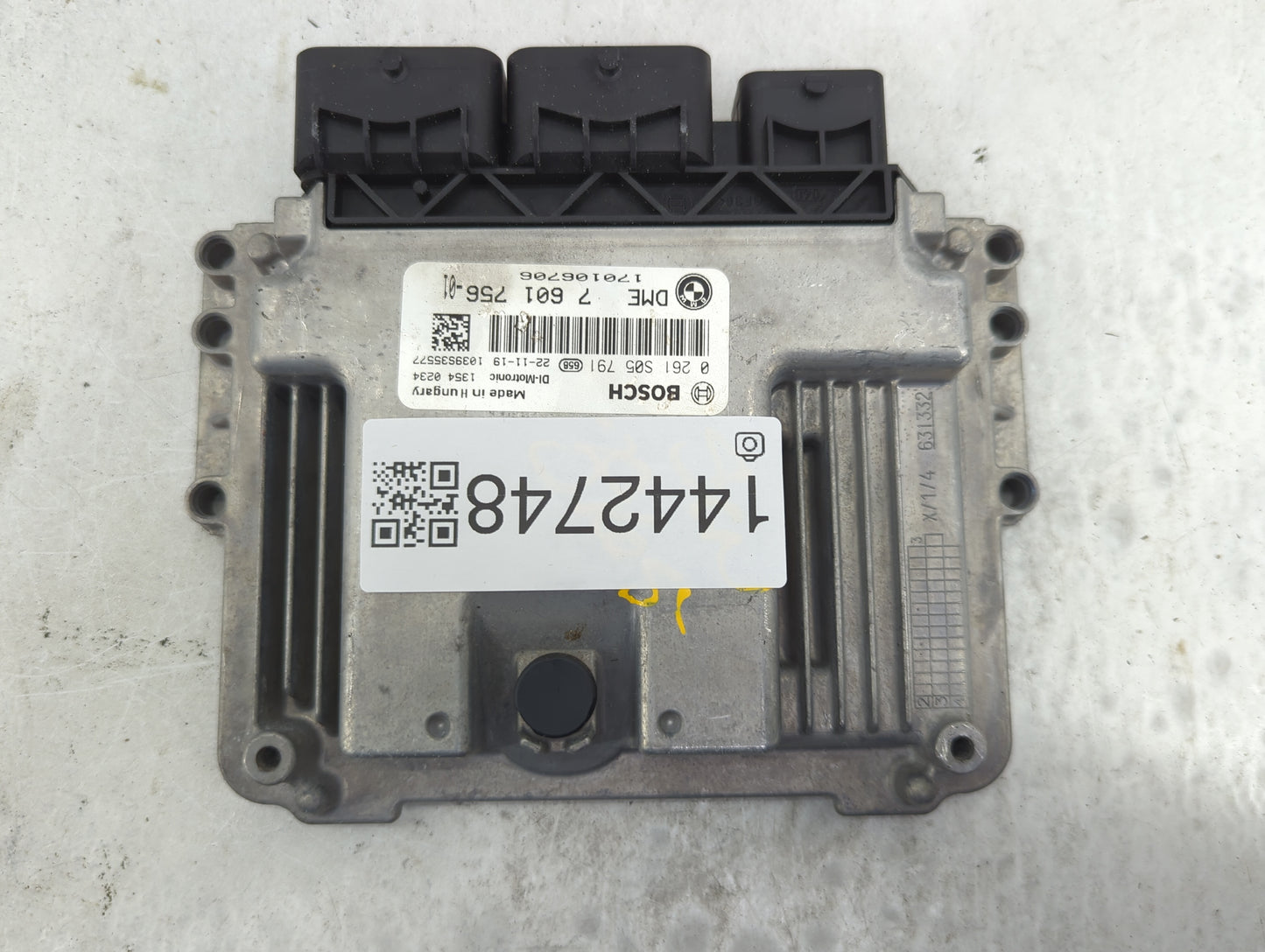 2009-2010 Mini Cooper PCM Engine Control Computer ECU ECM PCU OEM P/N:0261S05791 DME7601756-01 Fits Fits 2009 2010 OEM Used 