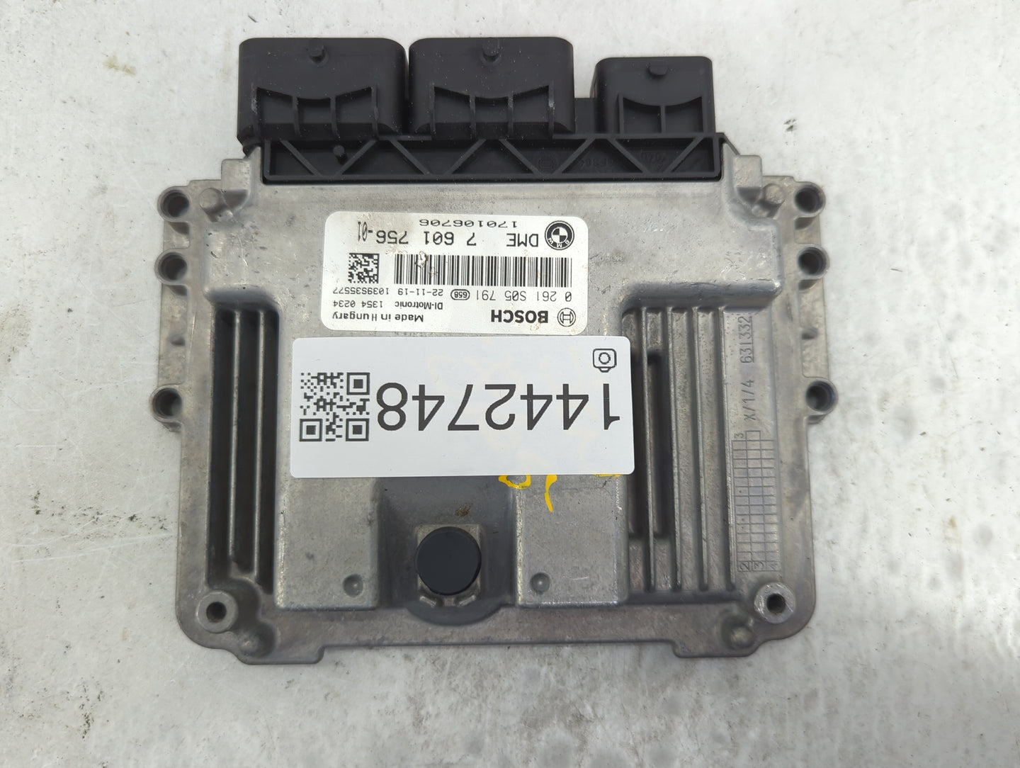 2009-2010 Mini Cooper PCM Engine Control Computer ECU ECM PCU OEM P/N:0261S05791 DME7601756-01 Fits Fits 2009 2010 OEM Used 