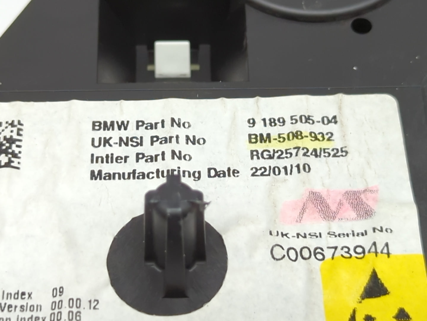 2008-2010 Mini Cooper Instrument Cluster Speedometer Gauges P/N:9 136 196 Miles: Fits Fits 2008 2009 2010 OEM Used Auto Part