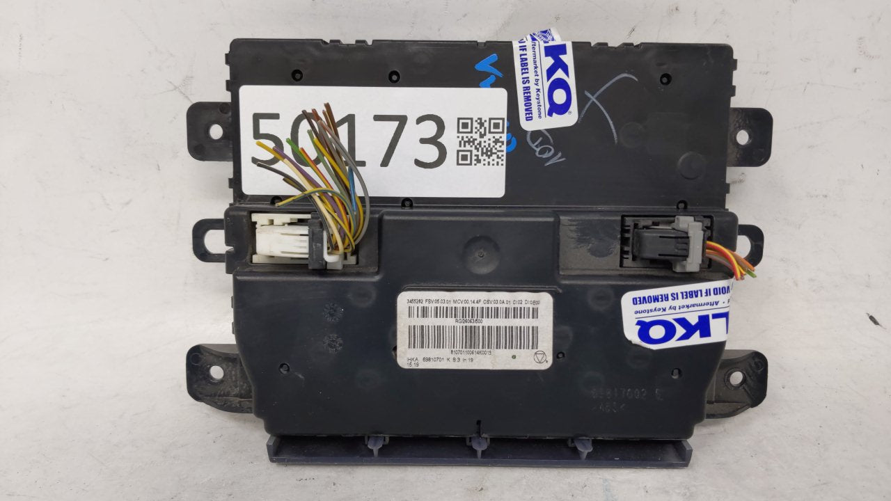 2009-2010 Mini Cooper Climate Control Module Temperature AC/Heater Replacement Fits Fits 2009 2010 OEM Used Auto Parts - Oem