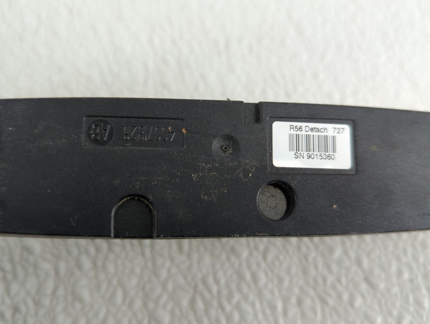 2010 Mini Cooper Radio AM FM Cd Player Receiver Replacement P/N:SN 9015360 65-83-9-195-963 Fits OEM Used Auto Parts - Oemuse