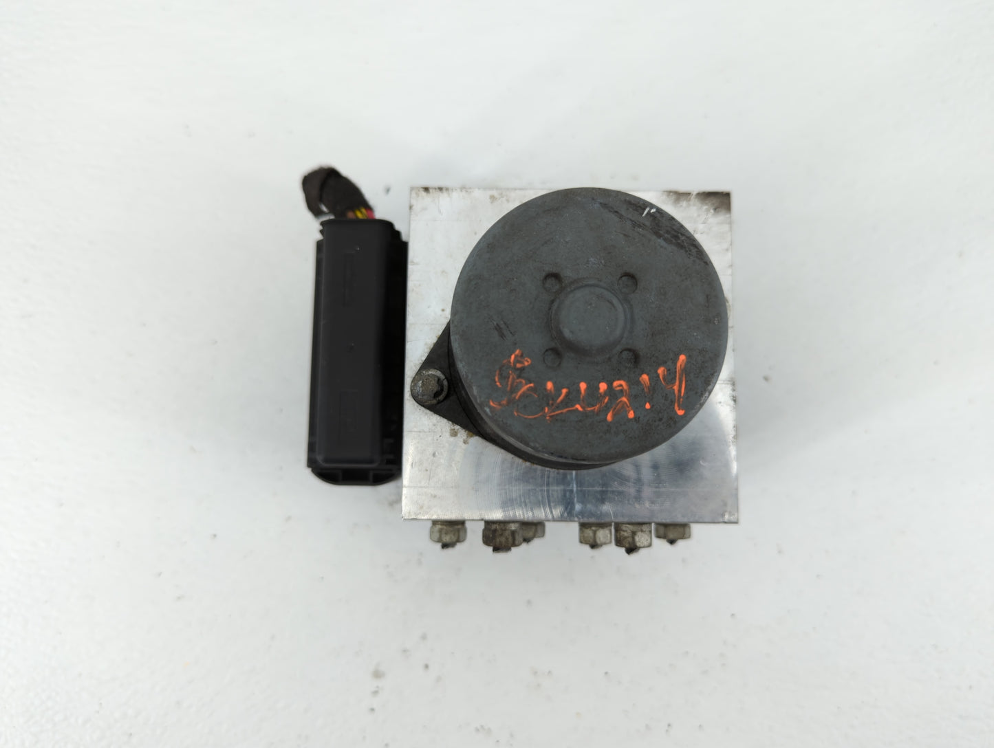 2009-2010 Mini Cooper ABS Pump Control Module Replacement P/N:3451 6790381 02 Fits Fits 2009 2010 OEM Used Auto Parts - Oemu