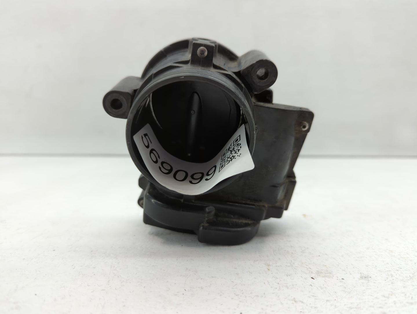 2008-2013 Mini Cooper Throttle Body P/N:V 7576697 Fits Fits 2008 2009 2010 2011 2012 2013 OEM Used Auto Parts - Oemusedautop