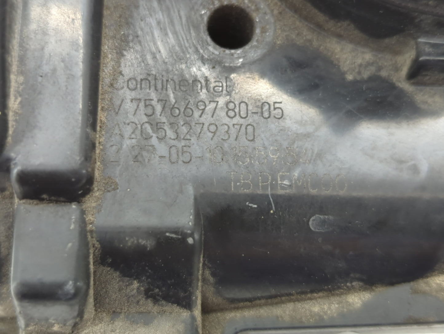 2008-2013 Mini Cooper Throttle Body P/N:V 7576697 Fits Fits 2008 2009 2010 2011 2012 2013 OEM Used Auto Parts - Oemusedautop