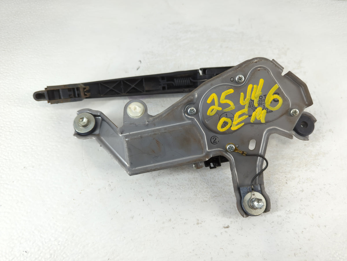2010 Mini Cooper Rear Lid Wiper Motor Fits OEM Used Auto Parts - Oemusedautoparts1.com