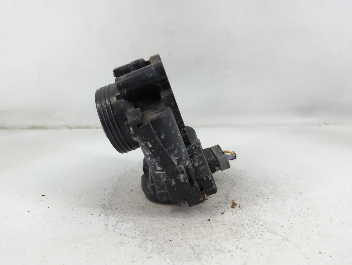 2008-2013 Mini Cooper Throttle Body P/N:124-08-09 12 Fits Fits 2008 2009 2010 2011 2012 2013 OEM Used Auto Parts - Oemusedau