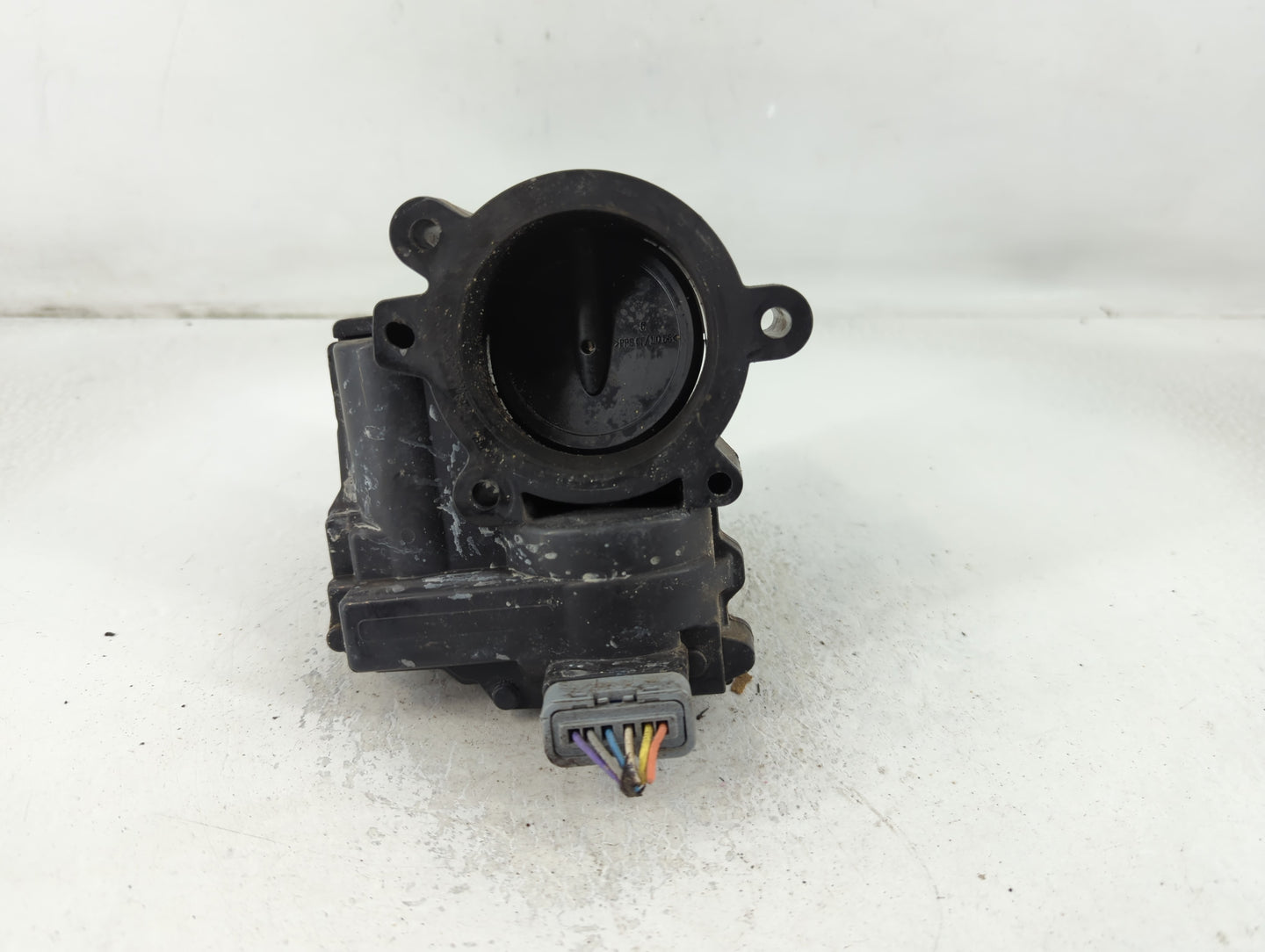 2008-2013 Mini Cooper Throttle Body P/N:124-08-09 12 Fits Fits 2008 2009 2010 2011 2012 2013 OEM Used Auto Parts - Oemusedau