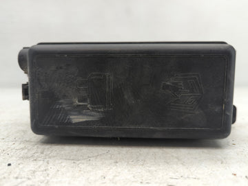 2010-2011 Mini Cooper Fusebox Fuse Box Panel Relay Module P/N:9213372-01 Fits Fits 2010 2011 OEM Used Auto Parts - Oemusedau