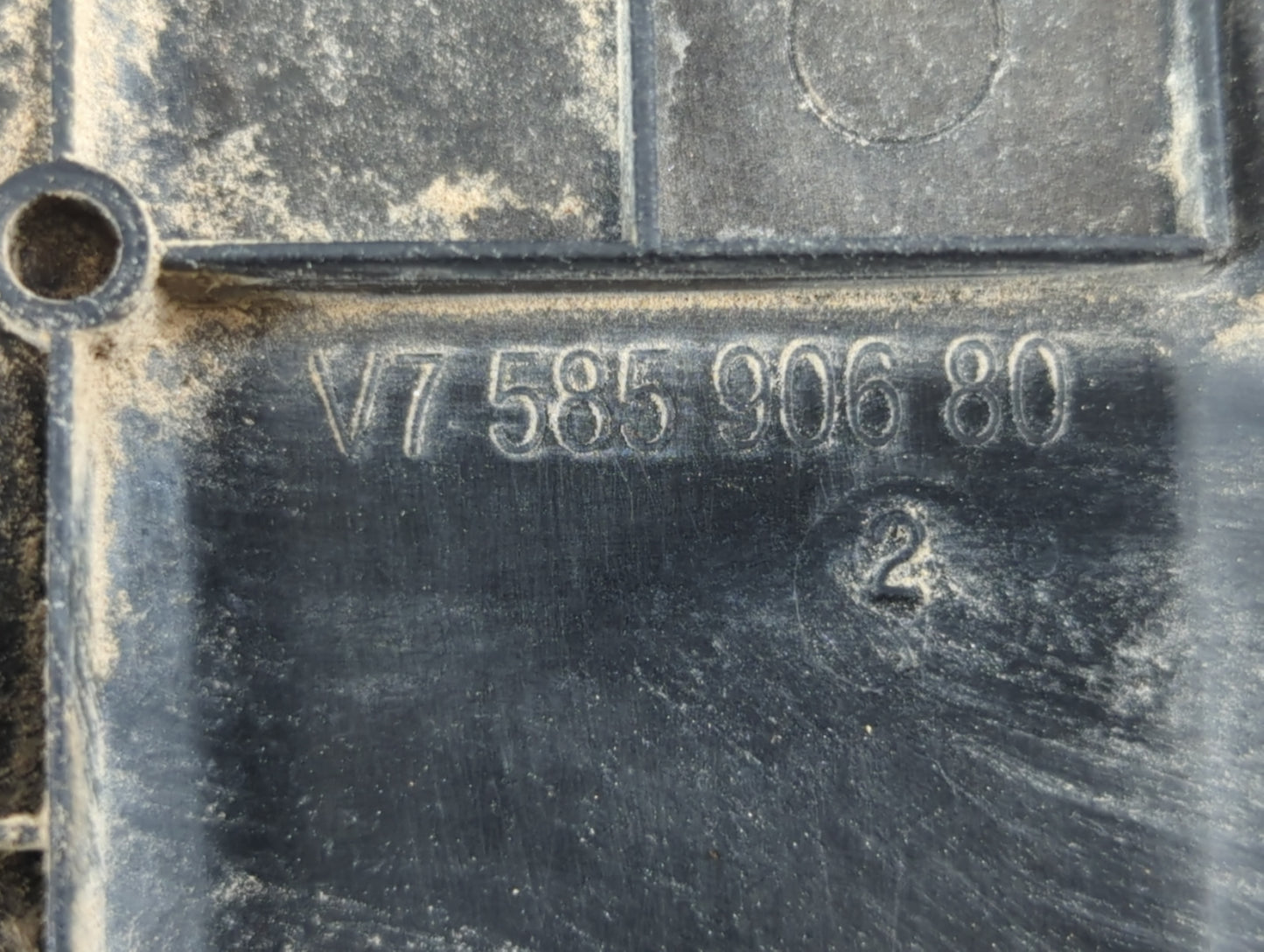 2010 Mini Cooper Engine Cover - Oemusedautoparts1.com