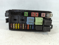 2010-2011 Mini Cooper Fusebox Fuse Box Panel Relay Module P/N:9213372-01 Fits Fits 2010 2011 OEM Used Auto Parts - Oemusedau
