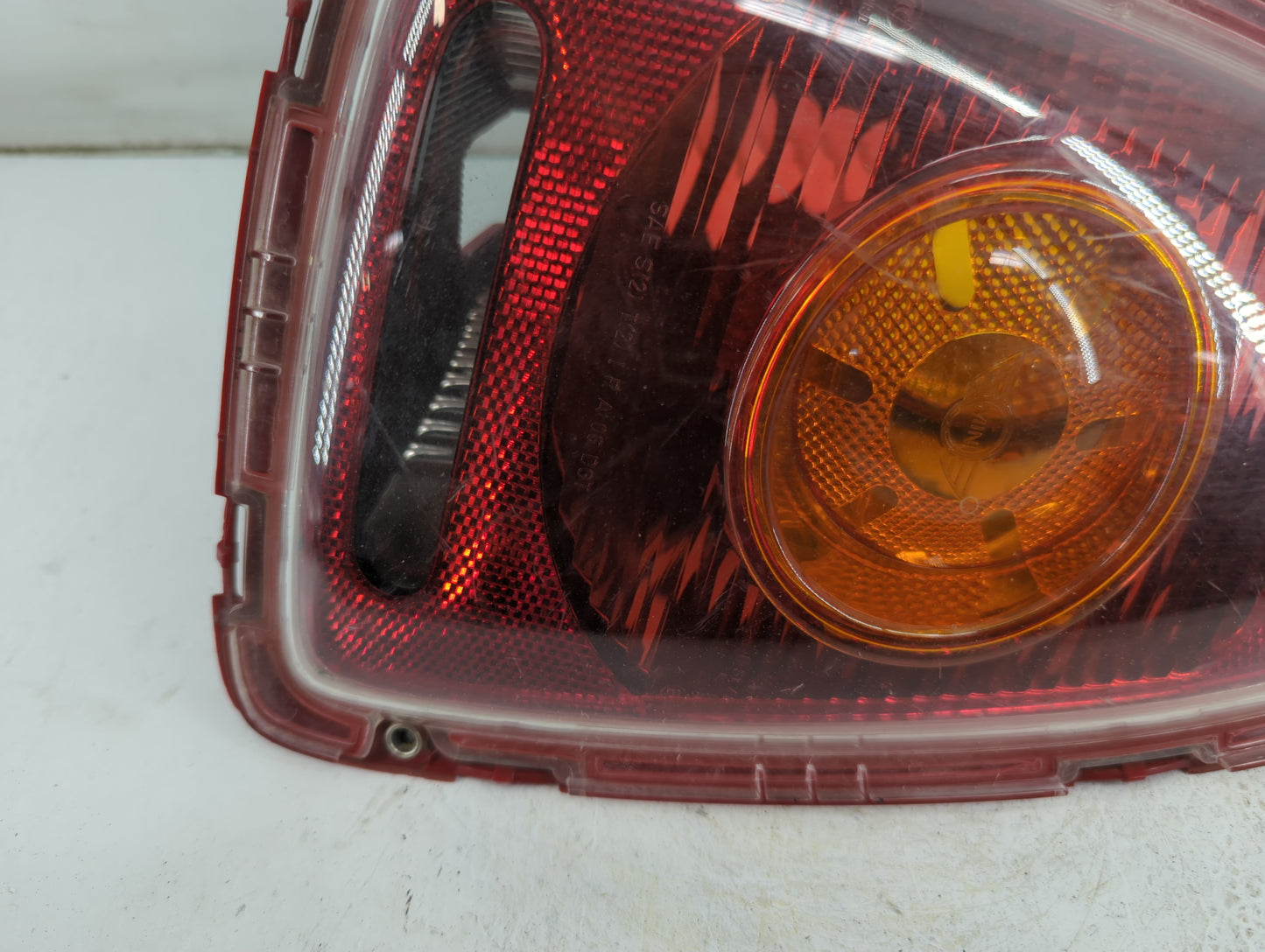 2010 Mini Cooper Tail Light Assembly Passenger Right OEM P/N:2757009 2757011 Fits OEM Used Auto Parts - Oemusedautoparts1.co