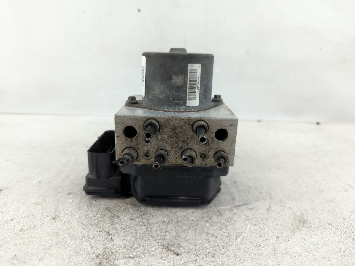 2010 Mini Cooper Clubman Anti-Lock Brake ABS Pump Module Actuator OEM P/N:3451 6793232 01 Fits Fits 2009 OEM Used Auto Parts