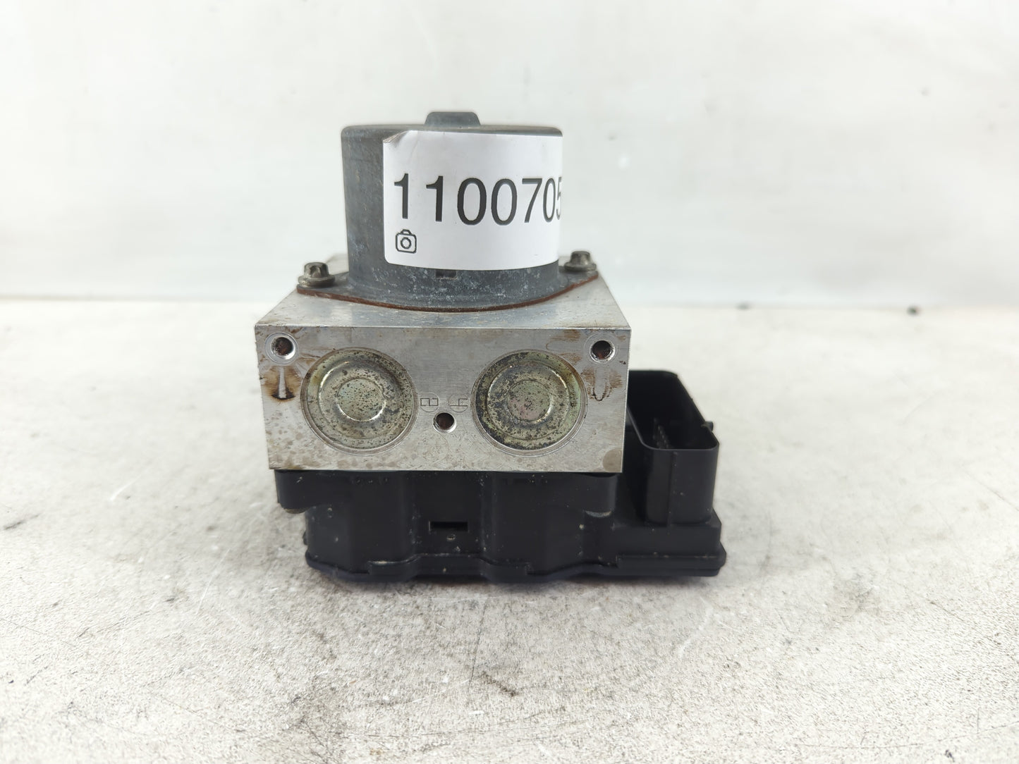 2010 Mini Cooper Clubman ABS Pump Control Module Replacement P/N:3451 6793232 01 Fits Fits 2009 OEM Used Auto Parts - Oemuse