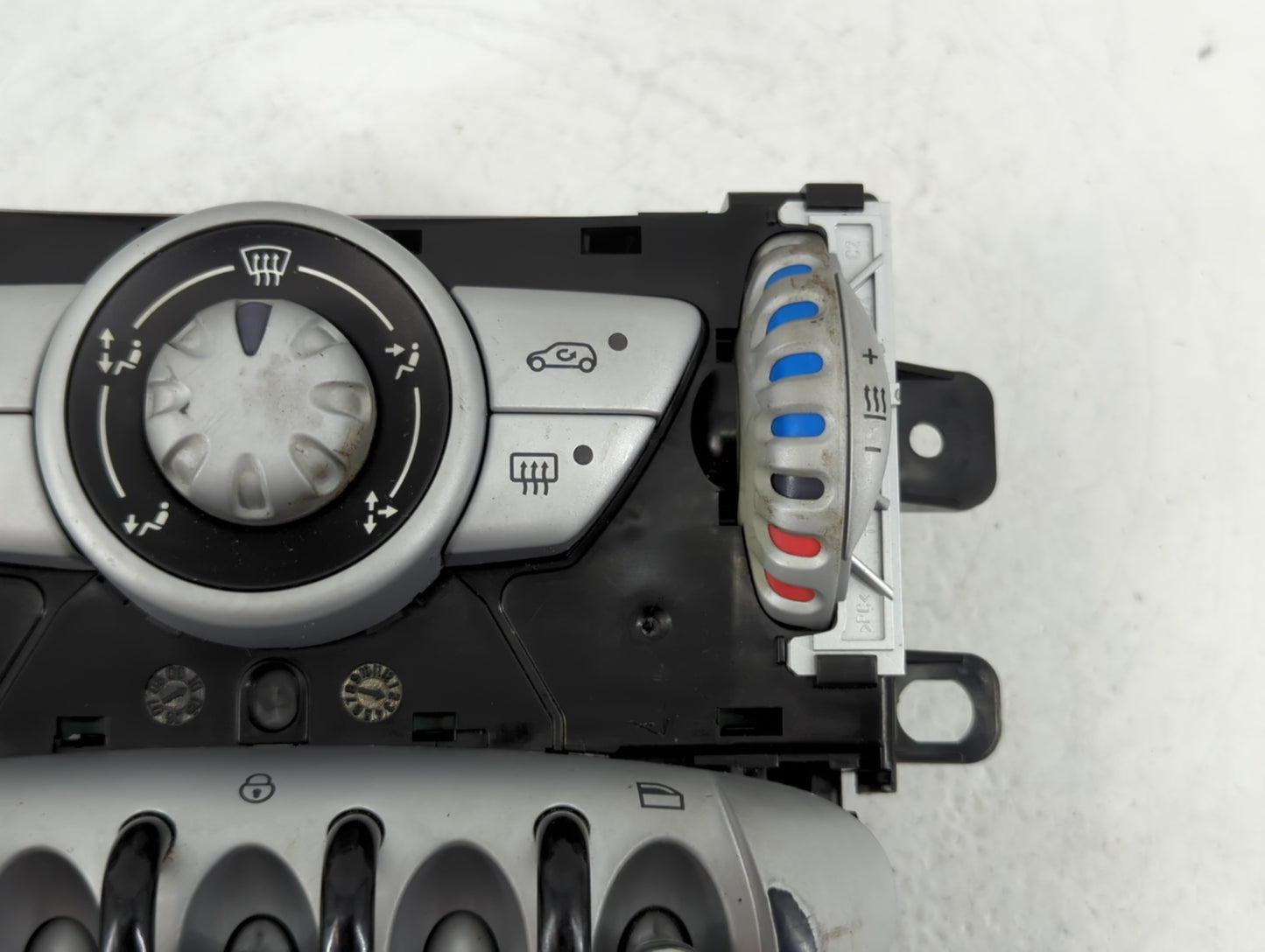 2010 Mini Cooper Clubman Climate Control Module Temperature AC/Heater Replacement P/N:89790601 Fits Fits 2008 2009 OEM Used 