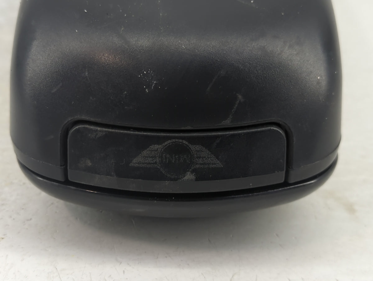 2010 Mini Cooper Clubman Center Console Armrest Cover Lid Fits OEM Used Auto Parts - Oemusedautoparts1.com