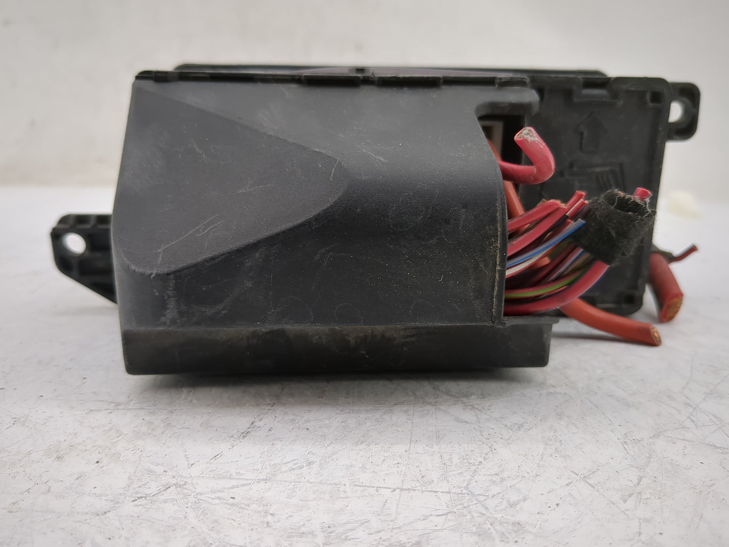 2010 Mini Cooper Clubman Fusebox Fuse Box Panel Relay Module Fits Fits 2011 OEM Used Auto Parts - Oemusedautoparts1.com