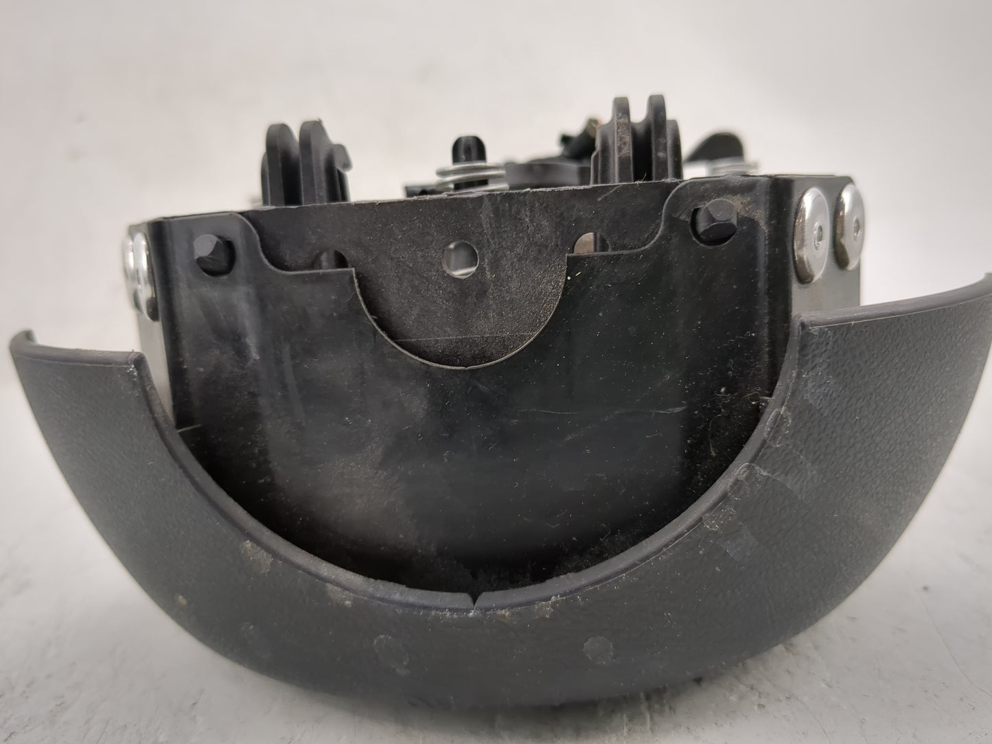 2010 Mini Cooper Clubman Air Bag Driver Left Steering Wheel Mounted Fits Fits 2008 2009 OEM Used Auto Parts - Oemusedautopar
