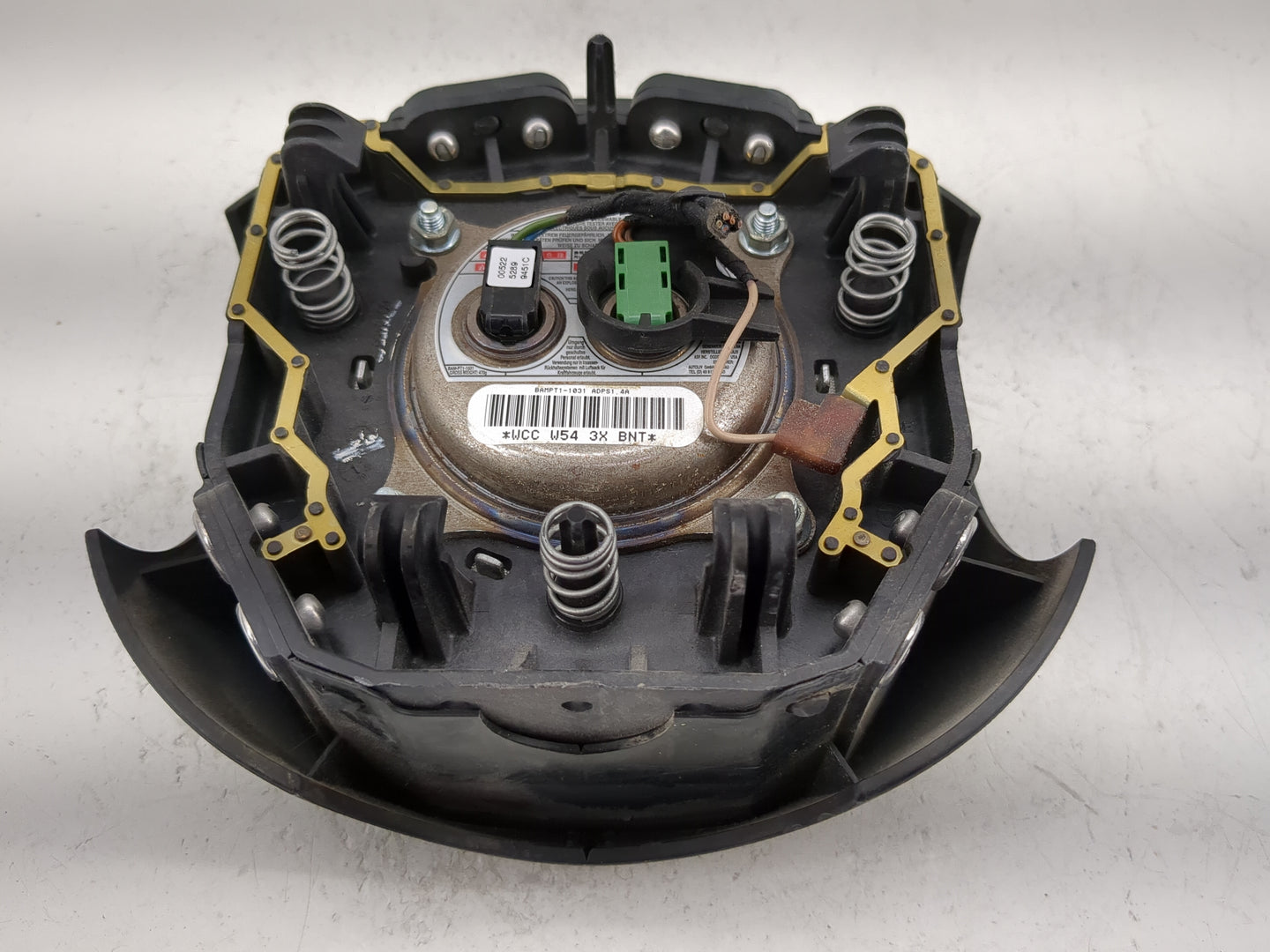 2010 Mini Cooper Clubman Air Bag Driver Left Steering Wheel Mounted Fits Fits 2008 2009 OEM Used Auto Parts - Oemusedautopar