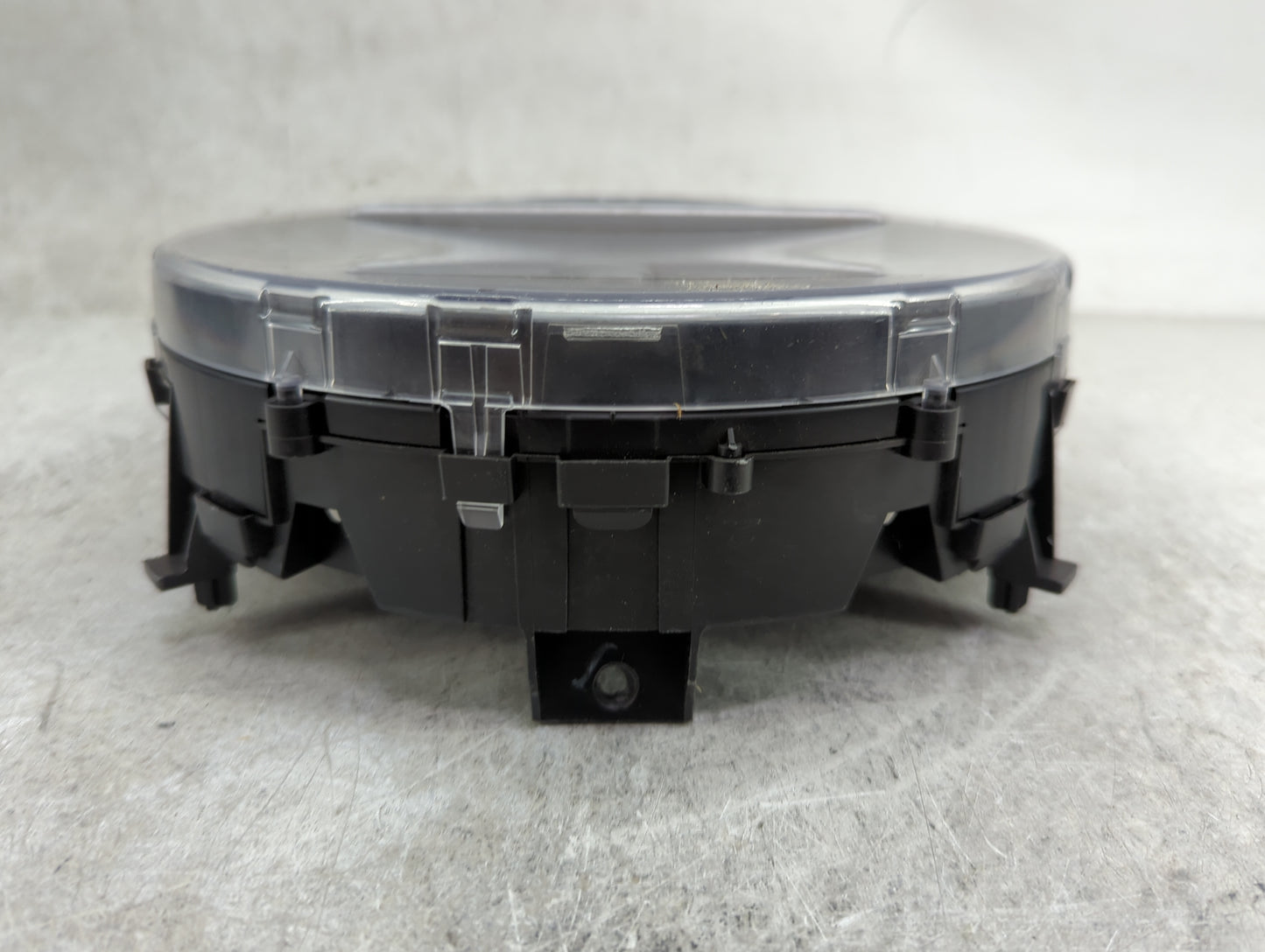 2010 Mini Cooper Clubman Instrument Cluster Speedometer Gauges P/N:67379411 Miles: Fits Fits 2008 2009 OEM Used Auto Parts -