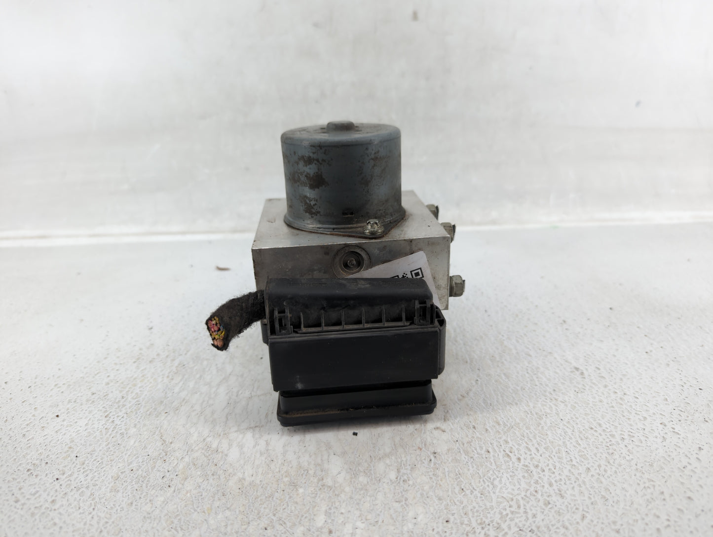 2010 Mini Cooper Clubman ABS Pump Control Module Replacement P/N:3451 6790381 02 Fits Fits 2009 OEM Used Auto Parts - Oemuse