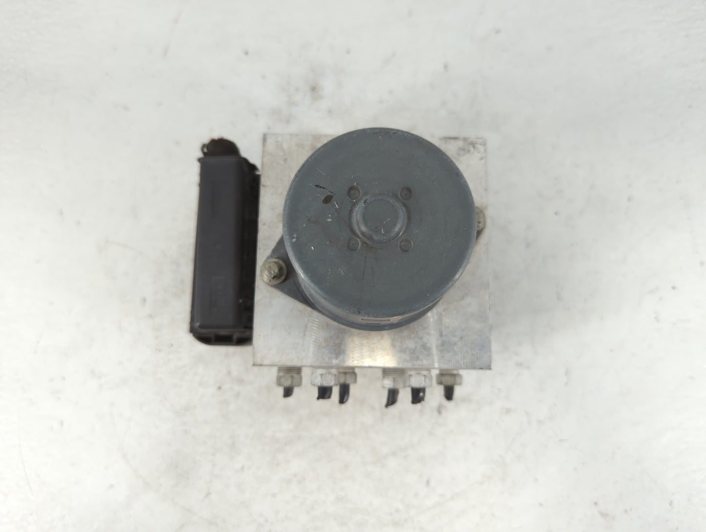 2010 Mini Cooper Clubman ABS Pump Control Module Replacement P/N:3451 6790381 02 Fits Fits 2009 OEM Used Auto Parts - Oemuse