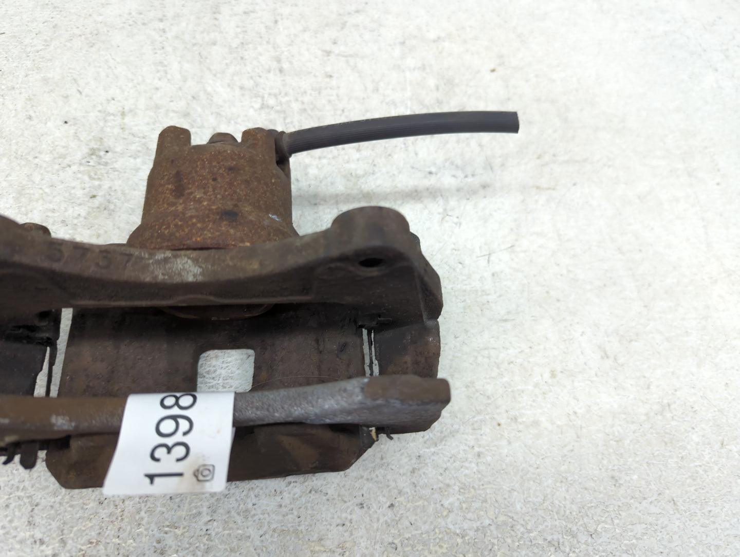 2010 Mitsubishi Asx Front Driver Left Brake Caliper - Oemusedautoparts1.com