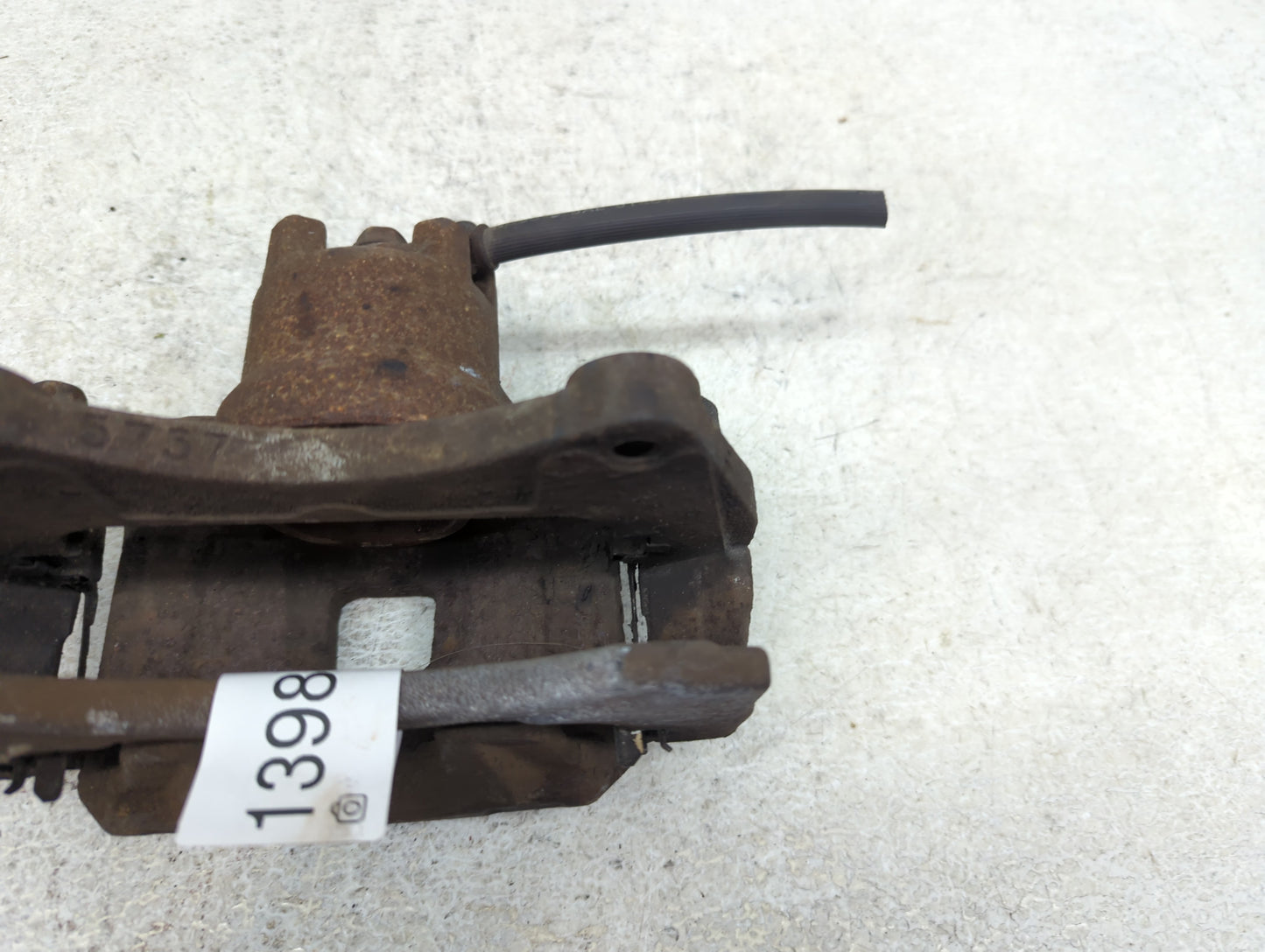 2010 Mitsubishi Asx Front Driver Left Brake Caliper - Oemusedautoparts1.com
