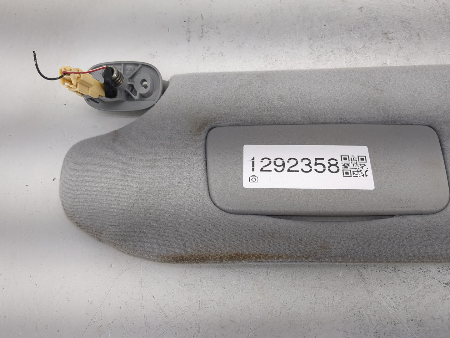 2010-2012 Mitsubishi Galant Sun Visor Shade Replacement Driver Left Mirror Fits Fits 2010 2011 2012 OEM Used Auto Parts - Oe