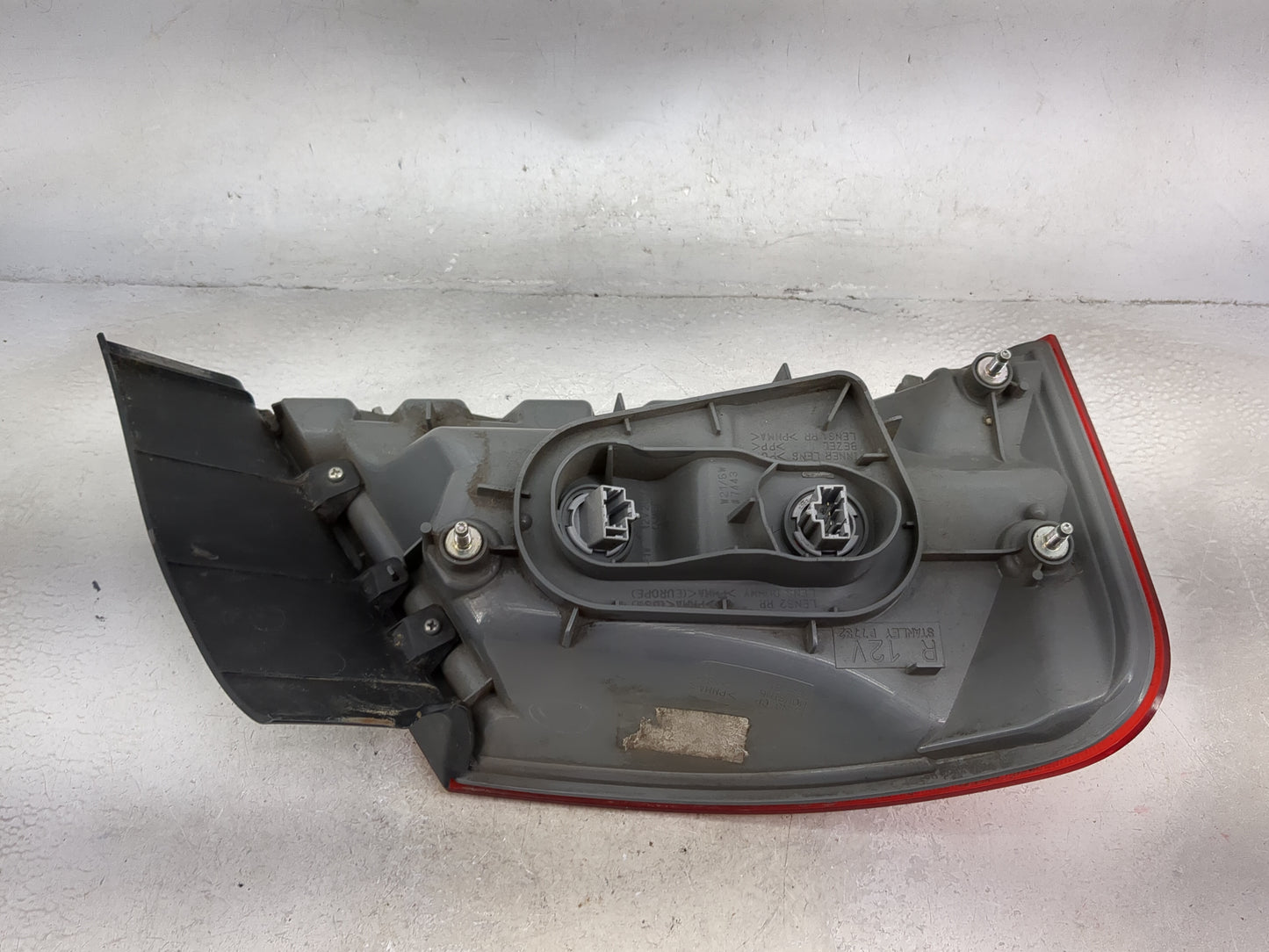 2010 Mitsubishi Galant Tail Light Assembly Passenger Right OEM Fits OEM Used Auto Parts - Oemusedautoparts1.com
