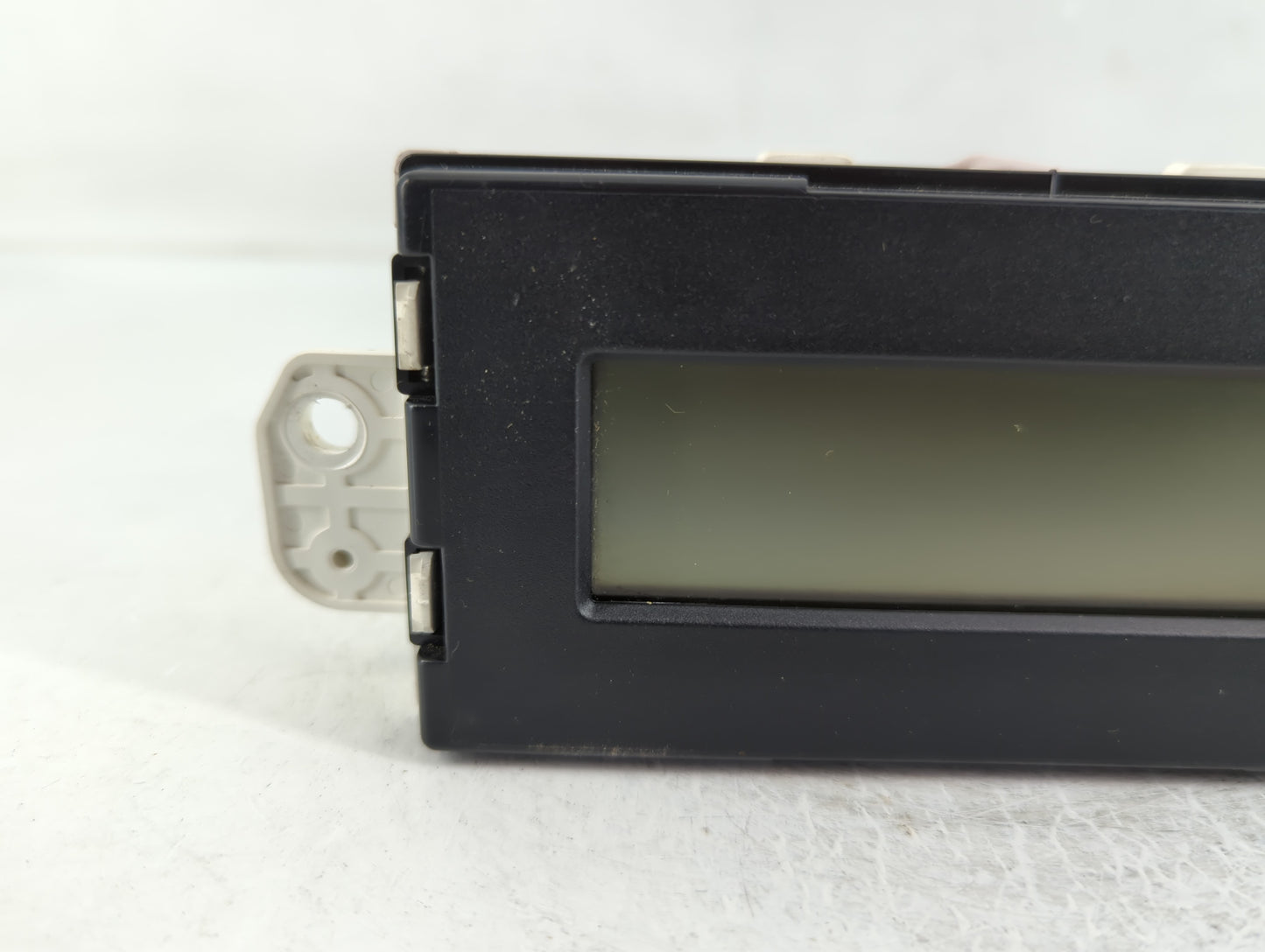 2009-2012 Mitsubishi Galant Information Display Screen - Oemusedautoparts1.com