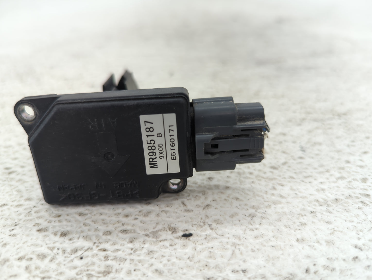 2004-2016 Mitsubishi Lancer Mass Air Flow Meter Maf 1487794 - Oemusedautoparts1.com