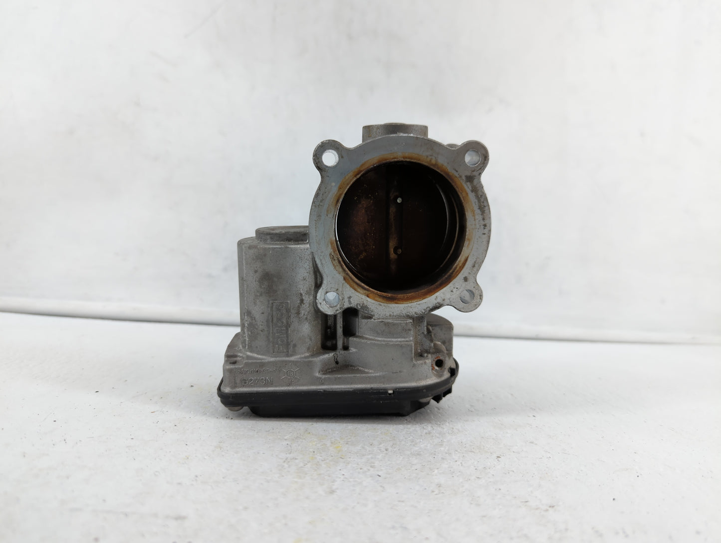 2010 Mitsubishi Lancer Throttle Body P/N:DS7Z-A DS7Z-D, DS7E-9F991-AJ Fits Fits 2009 2011 2012 OEM Used Auto Parts - Oemused