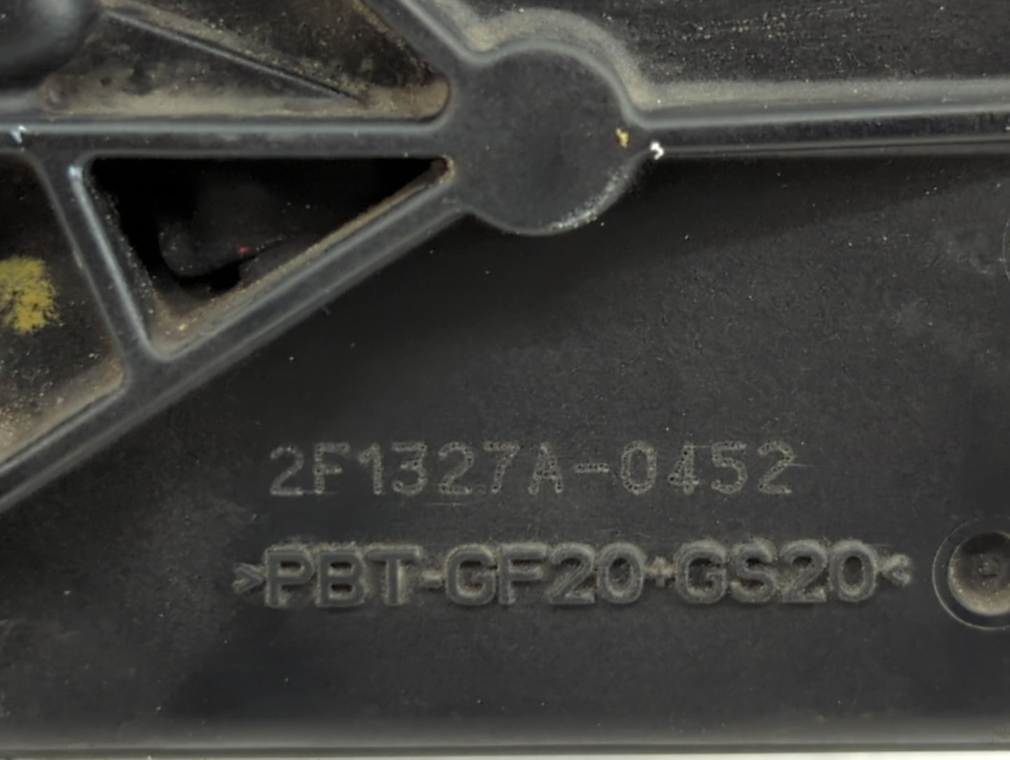 2010 Mitsubishi Lancer Throttle Body P/N:DS7Z-A DS7Z-D, DS7E-9F991-AJ Fits Fits 2009 2011 2012 OEM Used Auto Parts - Oemused