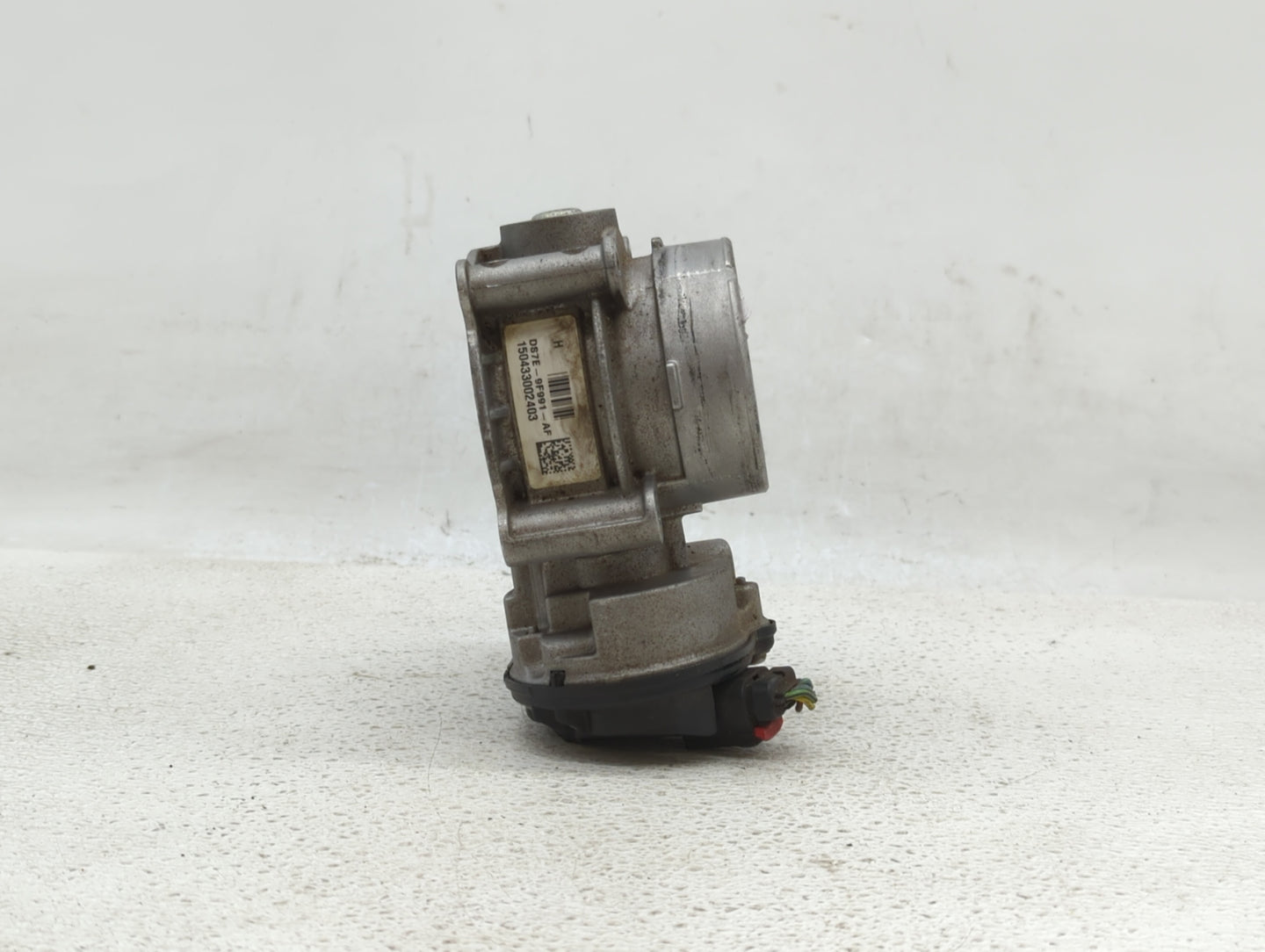 2010 Mitsubishi Lancer Throttle Body P/N:DS7E-9F991-AF DS7Z-A, DS7Z-D, DS7E-9F991-AJ Fits Fits 2009 2011 2012 OEM Used Auto 