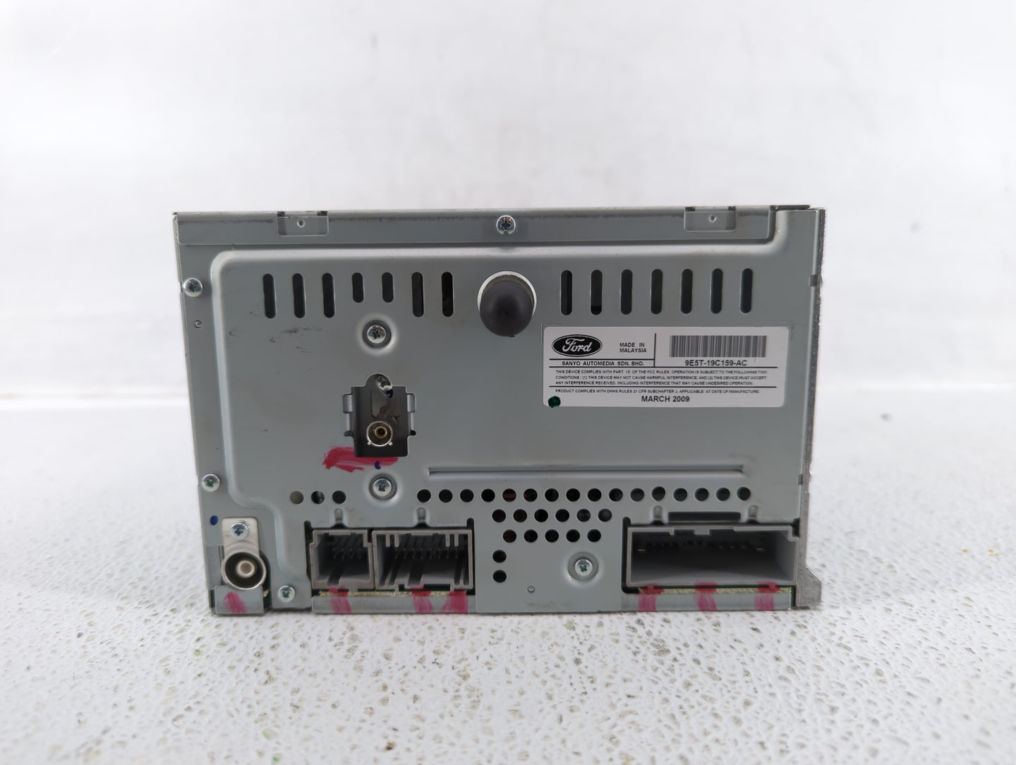 Mitsubishi Lancer Am Fm Cd Player Radio Receiver - Oemusedautoparts1.com