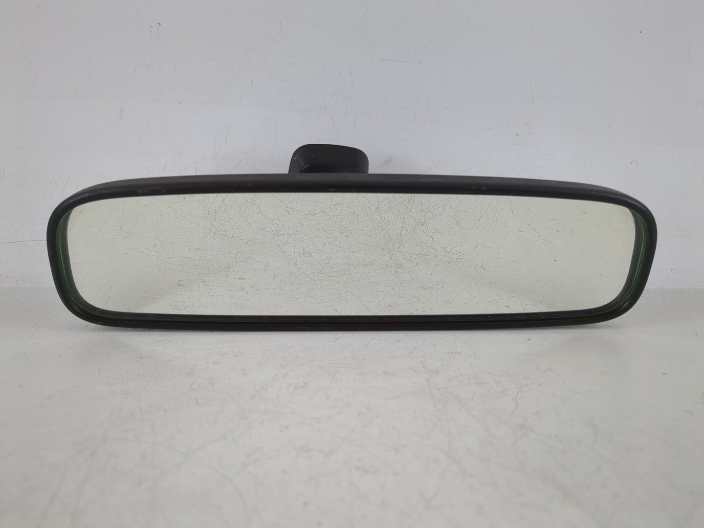 2004-2017 Mitsubishi Outlander Interior Rear View Mirror Replacement OEM P/N:E4022197 Fits OEM Used Auto Parts - Oemusedauto