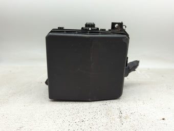 compare product 2010 Mitsubishi Outlander Fusebox Fuse Box Panel Relay Module P/N:8565A024 Fits OEM Used Auto Parts