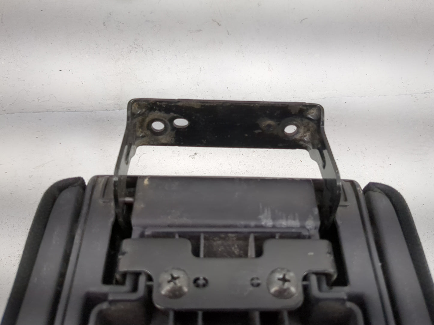 2010-2013 Mitsubishi Outlander Center Console Armrest Cover Lid Fits Fits 2010 2011 2012 2013 OEM Used Auto Parts - Oemuseda