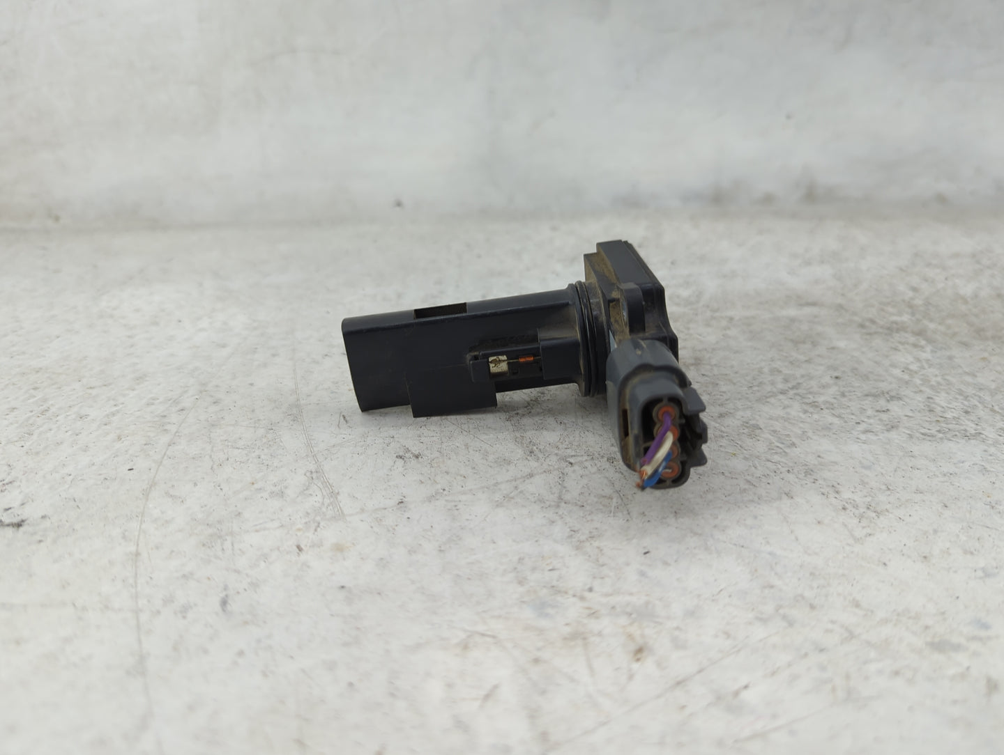 2004-2013 Mitsubishi Outlander Mass Air Flow Meter Maf 1489677 - Oemusedautoparts1.com
