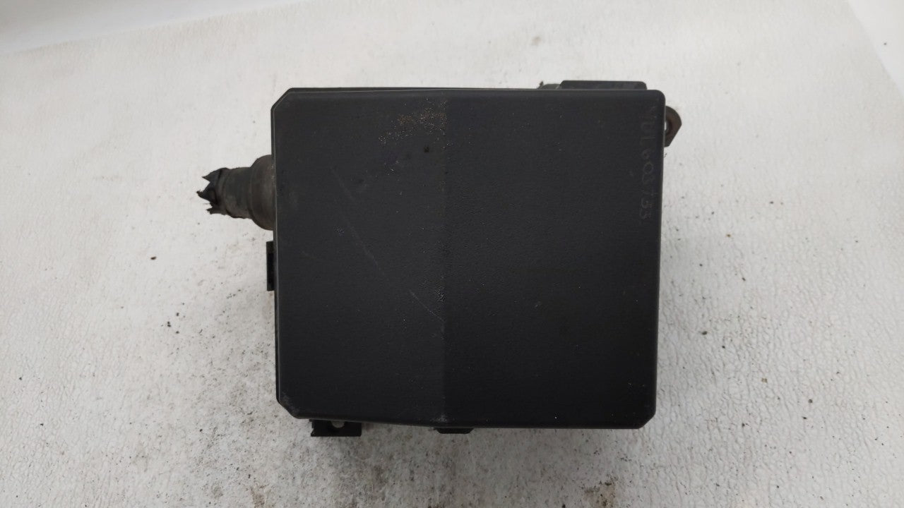 2010-2013 Mitsubishi Outlander Fusebox Fuse Box Panel Relay Module Fits Fits 2010 2011 2012 2013 OEM Used Auto Parts - Oemus