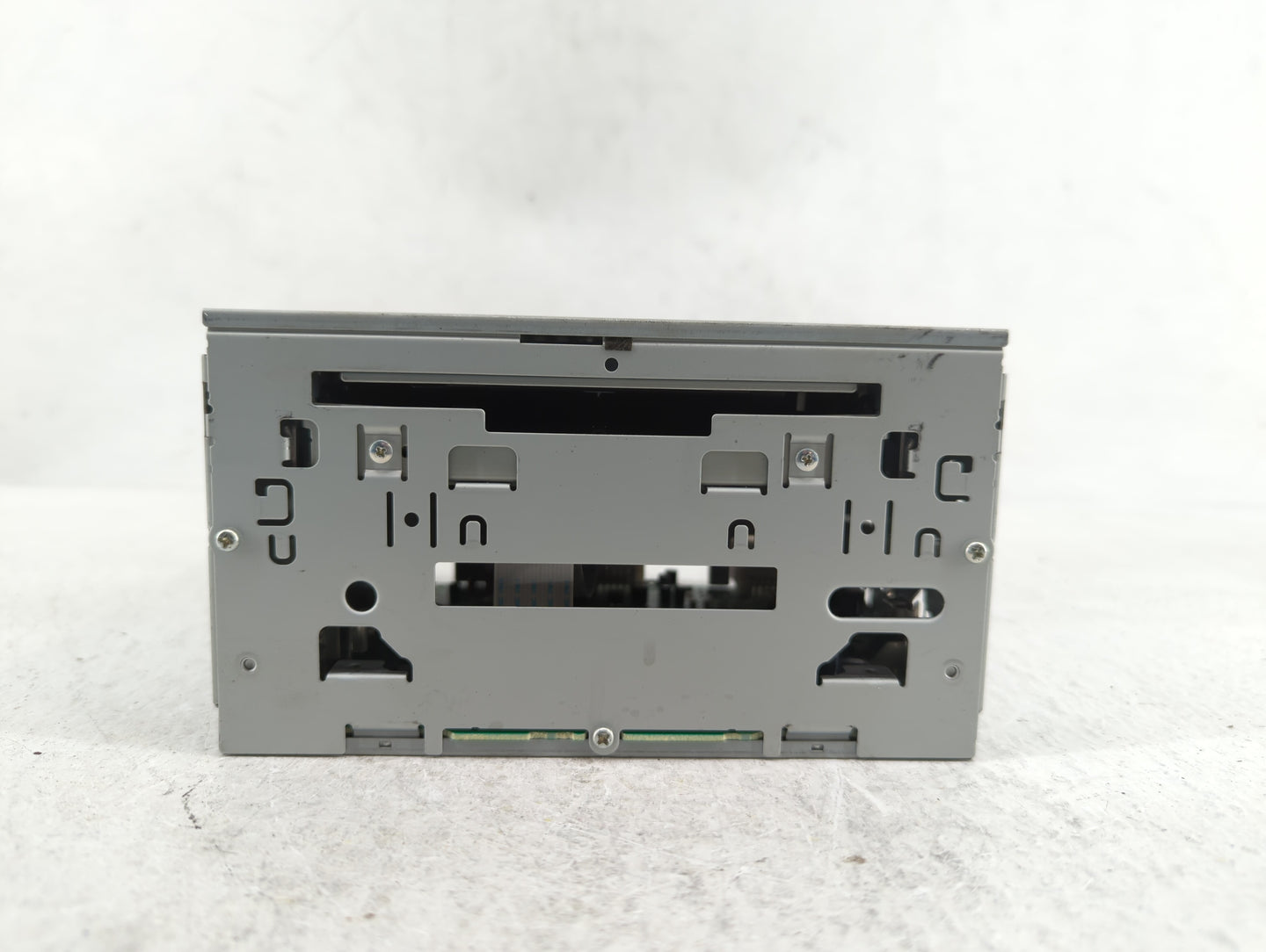 Mitsubishi Outlander Am Fm Cd Player Radio Receiver - Oemusedautoparts1.com