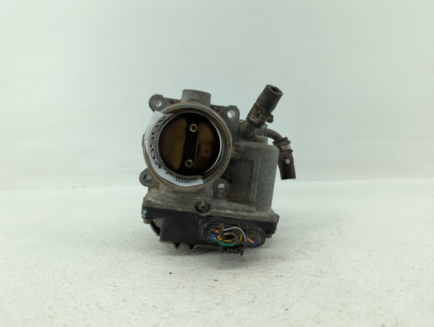 2008 Mitsubishi Outlander Throttle Body P/N:67020 57020 Fits OEM Used Auto Parts - Oemusedautoparts1.com
