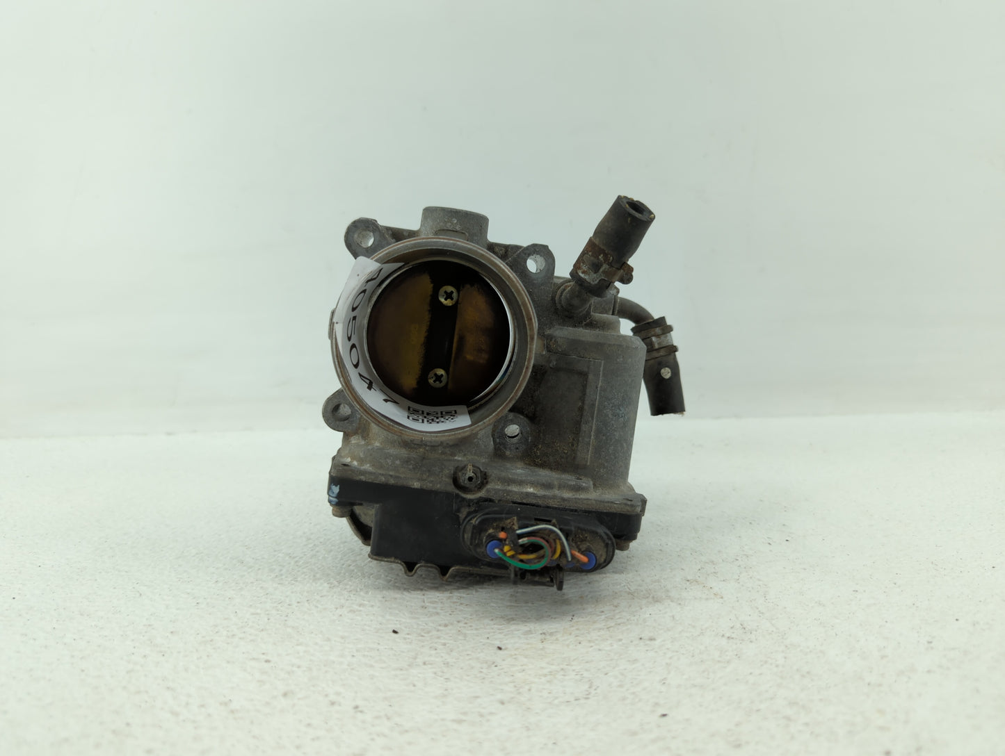 2008 Mitsubishi Outlander Throttle Body P/N:67020 57020 Fits OEM Used Auto Parts - Oemusedautoparts1.com