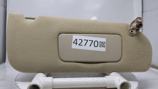 2010 Mitsubishi Outlander Sun Visor Shade Replacement Passenger Right Mirror Fits OEM Used Auto Parts - Oemusedautoparts1.co