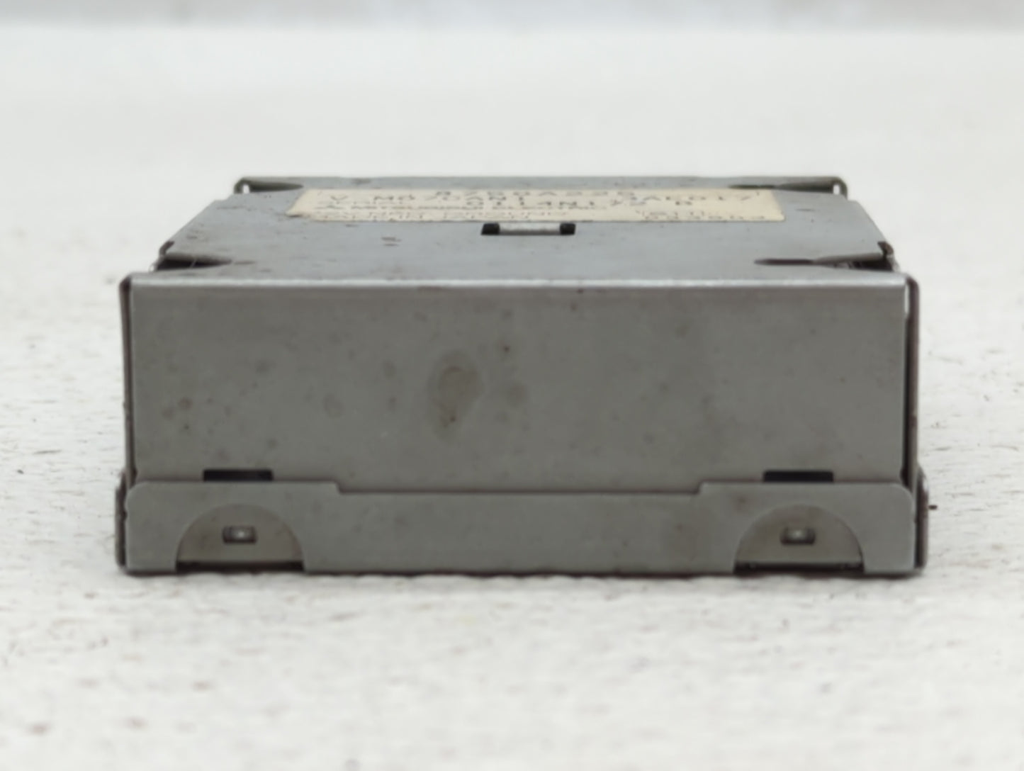 2010 Mitsubishi Outlander Chassis Control Module Ccm Bcm Body Control - Oemusedautoparts1.com
